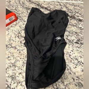 Speedo ProLT Black Competitive Swimsuit NWT Size 28